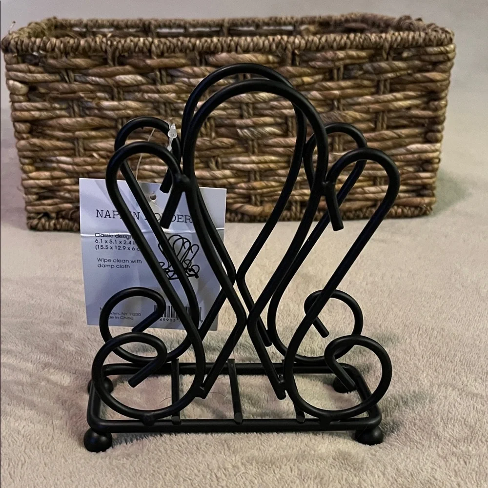 “Le Belle Cuisine” Set of 2 Matching Napkin Holders & 40ct Life is Sweet Napkins